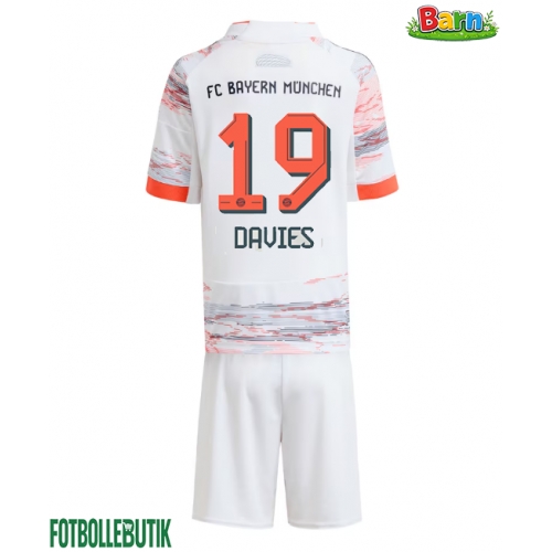 Bayern Munich Alphonso Davies #19 Bortaställ Barn 2025-26 Kortärmad (+ Korta byxor)